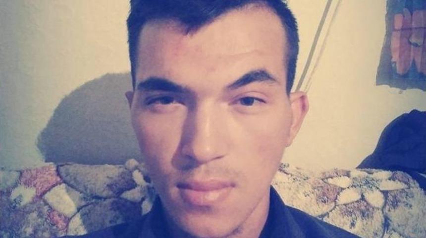 S&uuml;s Havuzuna D&uuml;şen Gen&ccedil;, Kurtarılamadı