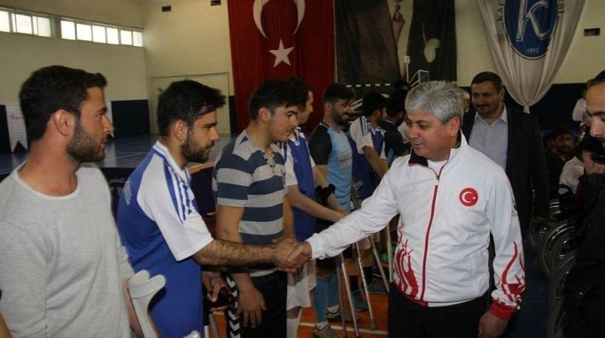 Vali Doğan, Engelliler G&uuml;n&uuml; Etkinliklerine Katıldı