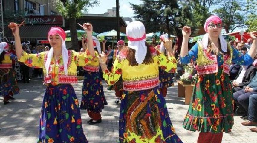 Denize Dostluk Ve Barış Mayası &Ccedil;aldılar