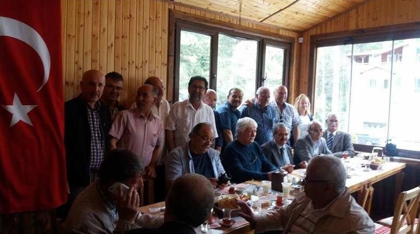 Kızılcahamam Lisesi&rsquo;nde Nostaljik Buluşma