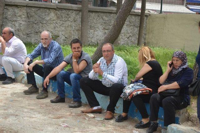 &Ouml;ğrenciler M&uuml;lakatta Ter D&ouml;kt&uuml; 1