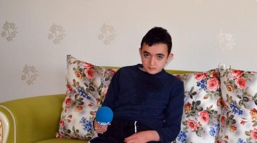 (&ouml;zel Haber) Tek İsteği Engelli &Ccedil;ocuğunun Tedavi Edilmesi