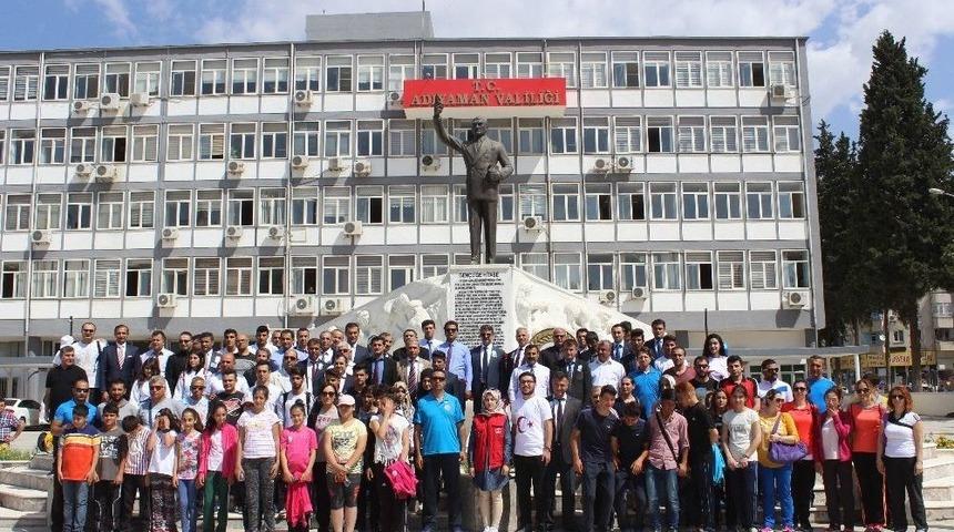 Gen&ccedil;lik Haftası Kutlamaları Başladı