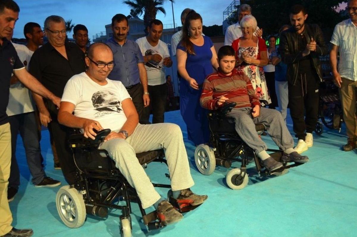 Didim Engelsiz Festivali Renkli G&ouml;r&uuml;nt&uuml;lerle Sona Erdi