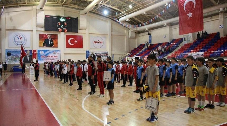 Okul Sporları Yarışları Karab&uuml;k&rsquo;te Başladı