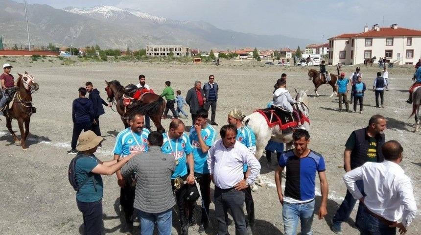 Atlı Cirit M&uuml;sabakasında Şampiyon Belli Oldu