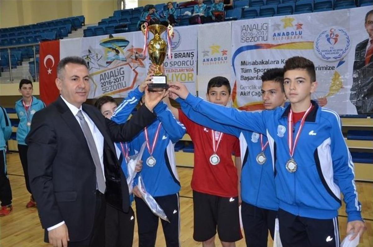 Badminton T&uuml;rkiye Şampiyonası Sona Erdi