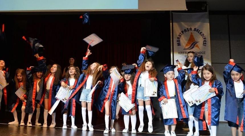 Başkan Uysal, Kreş &Ouml;ğrencilerinin Mezuniyet T&ouml;renine Katıldı