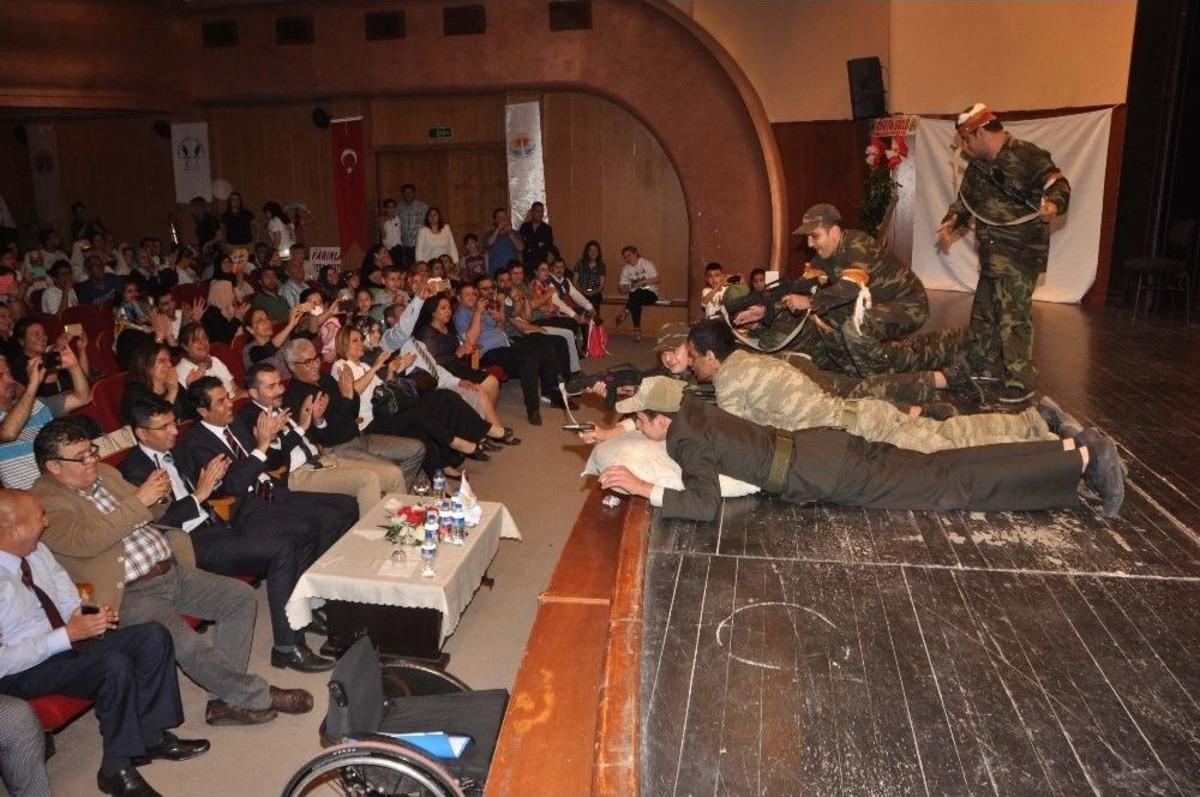&Ouml;zel &Ccedil;ocuklar Festivalde G&ouml;n&uuml;llerince Eğlendi
