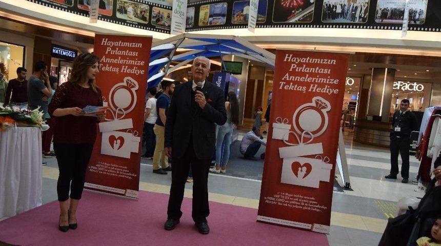 Malatya Park&rsquo;tan Anneler G&uuml;n&uuml; Hediyesi