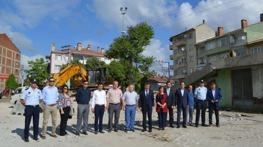 Yenişehir&rsquo;e Kapalı Pazar Yeri