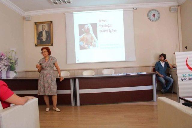 Aydın’da Yenidoğan Bakımı Eğitimi Düzenlendi 1
