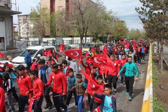 Ağrı’da Gençler Yürüdü 2