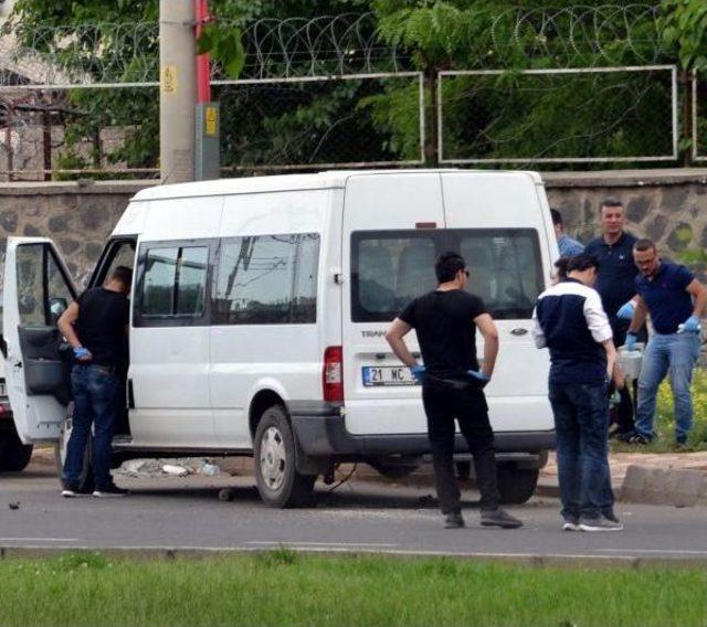 8'inci Ana Jet Üssü'ne Giren Aracın Altında Patlayıcı Düzeneği Malzemeleri Bulundu