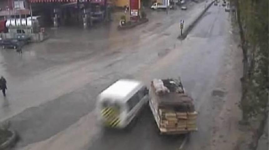 Amasya'da Kazalar Mobese Kameralarında