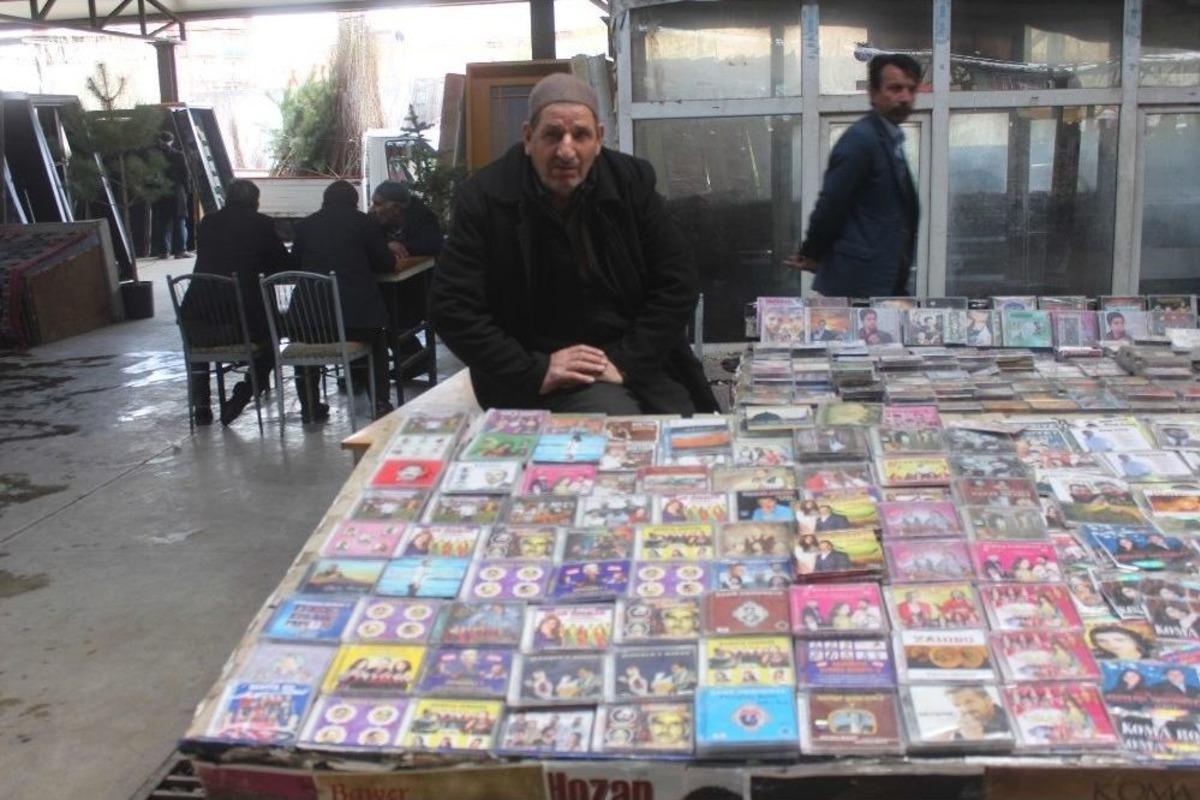 Ağrı&rsquo;da Kaset&ccedil;ilik Mesleği Teknolojiye Karşı Direniyor