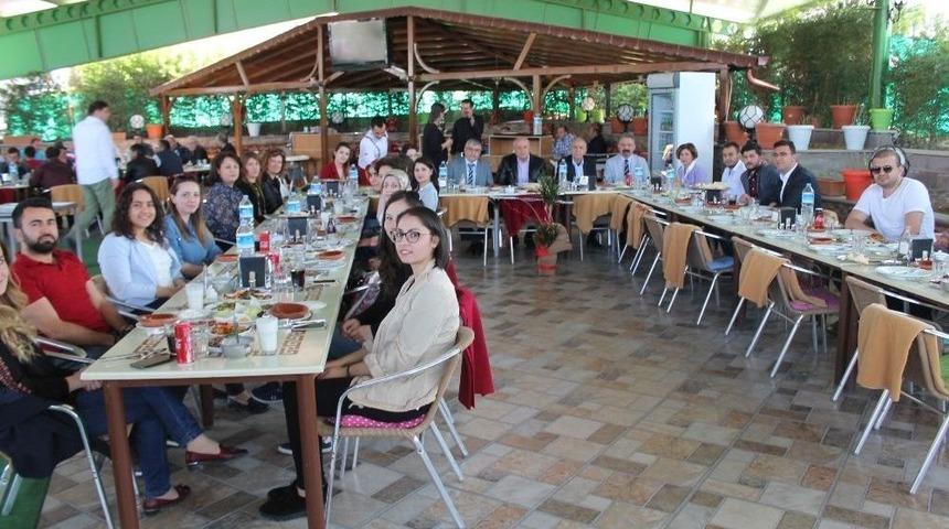 Niğde&rsquo;de Eczacılar Bir Araya Geldi