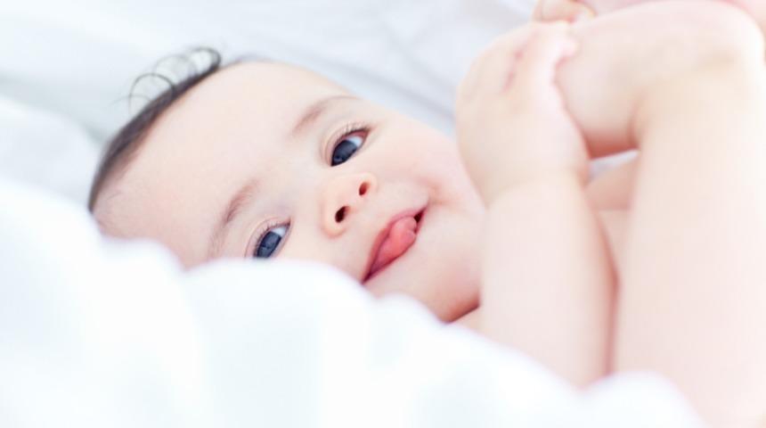 3. Ayda Bebeklerde Uyku