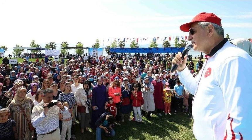 Başkan Karaosmanoğlu, &ldquo;kadına Kalkan Eller Kurusun&rdquo;