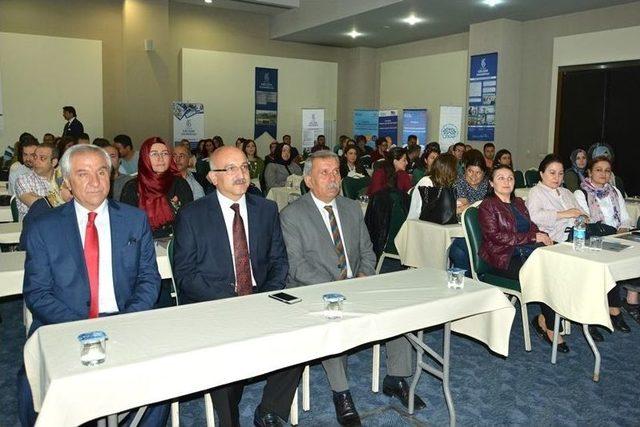 Rehber Öğretmenlere “tercih Danışmanlığı” Semineri