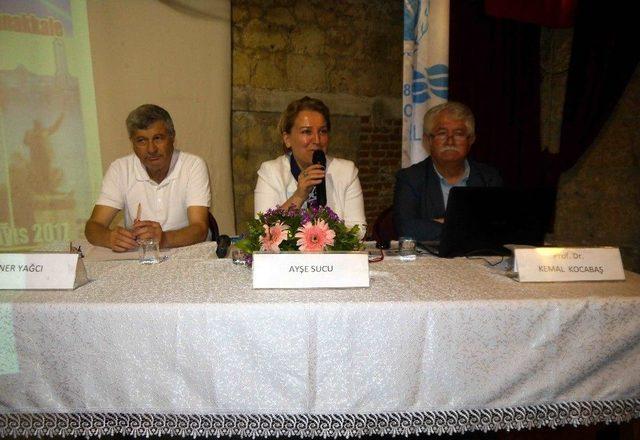 K&ouml;y Enstit&uuml;lerinin 77. Yılı Kutlandı 2