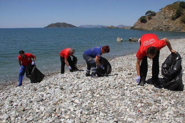 Fethiye Umke’den Çevre Temizliği