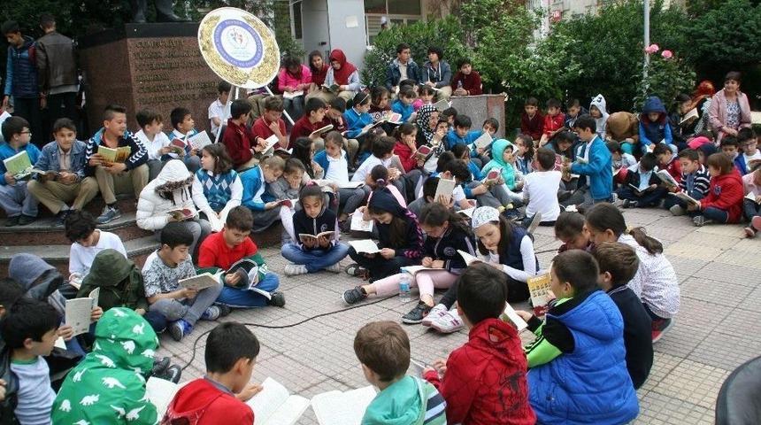 Gen&ccedil;lik Merkezinden Okuma Etkinliği