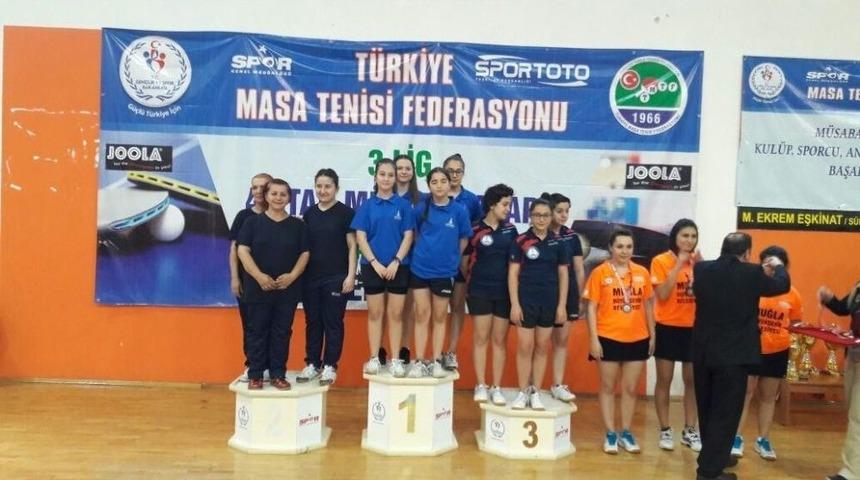 Salihli, Masa Tenisinde 2. Lige Y&uuml;kseldi