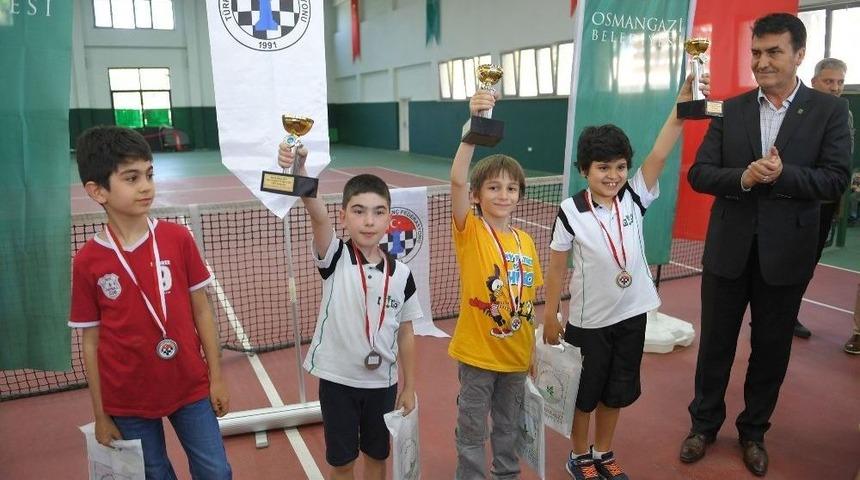 Minik Satran&ccedil;&ccedil;ılara &Ouml;d&uuml;l