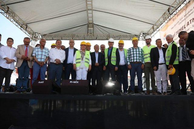 Ceyhan Cemevinin Temeli Atıldı 1