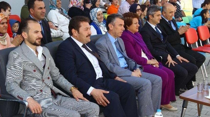 Edremit&rsquo;te Engelliler Haftası Kutlandı