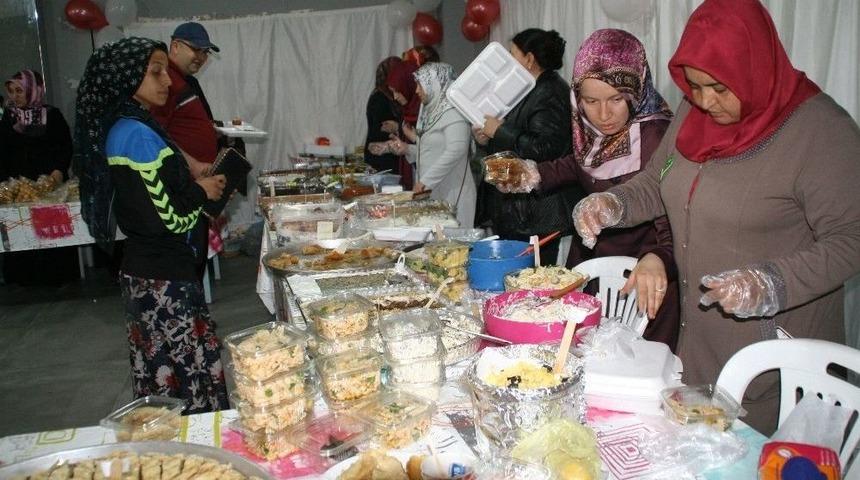 Devrek M&uuml;ft&uuml;l&uuml;ğ&uuml;nden Yiyecek İ&ccedil;ecek Kermesi