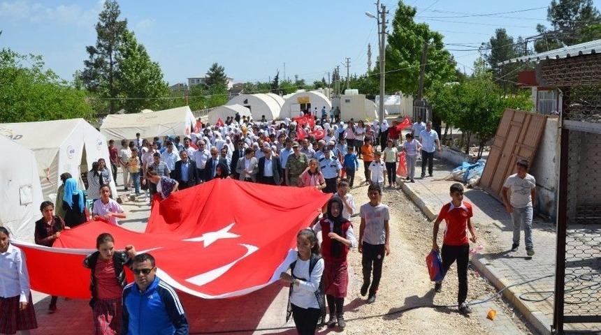 &Ccedil;adırlar Arasında Gen&ccedil;lik Y&uuml;r&uuml;y&uuml;ş&uuml; Yapıldı
