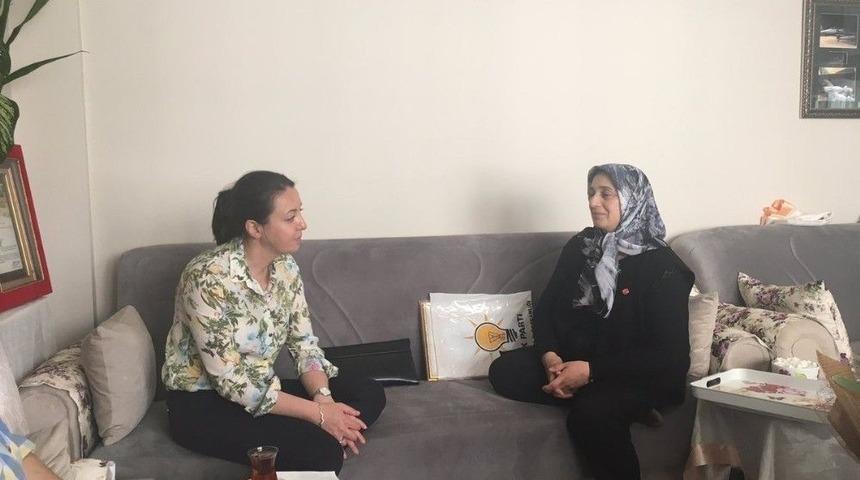 Ak Parti Kadın Kolları Şehit Annelerini Unutmadı