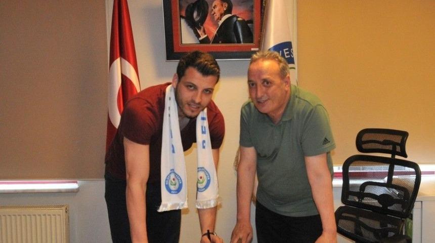 Nil&uuml;fer Hentbolda İlk Transferini Yaptı