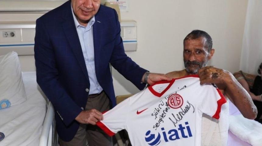 T&uuml;rel&rsquo;den Ş&uuml;kr&uuml; &Ouml;nal&rsquo;a Avrupa Kupa Ma&ccedil;ı S&ouml;z&uuml;