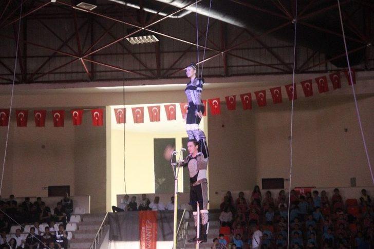 Dünyanın Sayılı Sirk Grubu Gaziantep’te G2