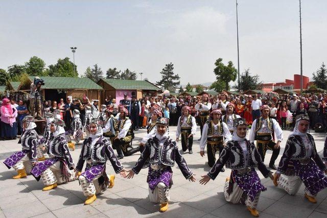 Halk Dansları Tam Not Aldı 2