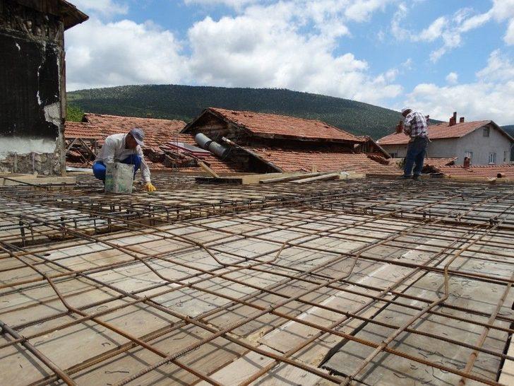 Yangınzede Aileye Yardım Eli G1