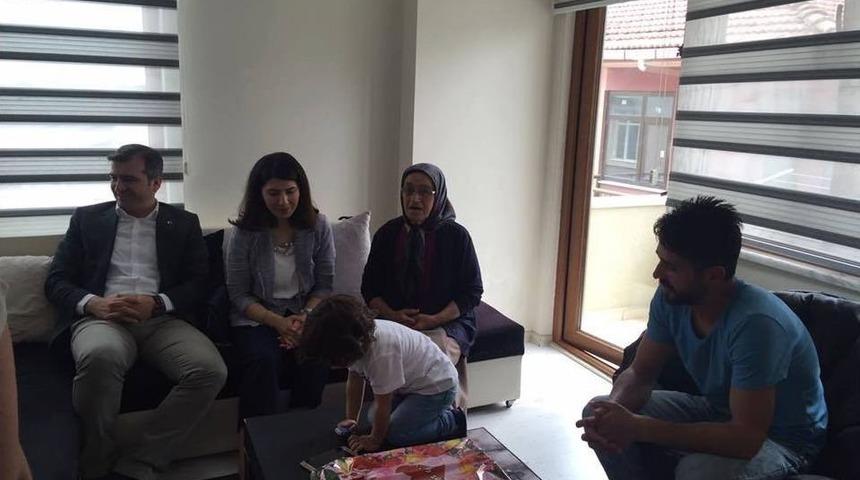 Başkan Yemenici,engellileri Ziyaret Etti