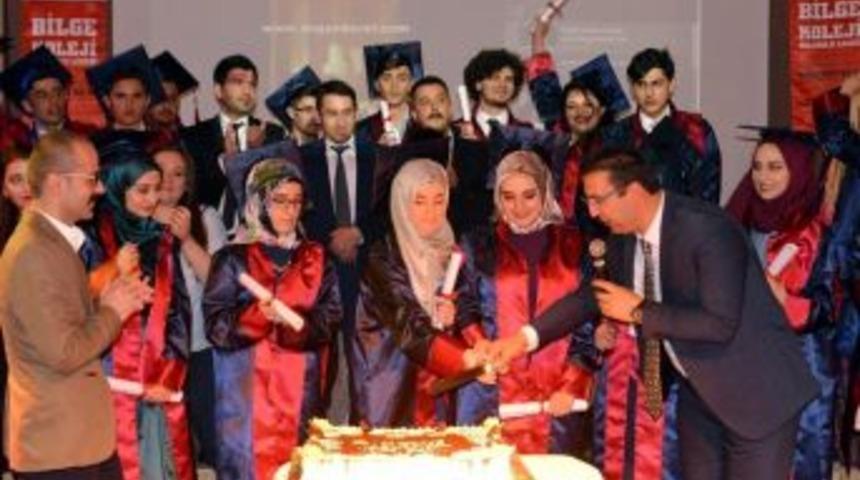 Bilge Koleji&rsquo;nde Mezuniyet Coşkusu