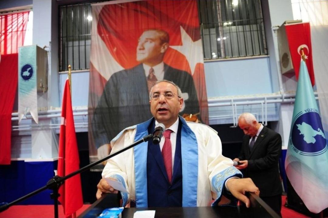 Yy&uuml;&rsquo;de Mezuniyet Coşkusu