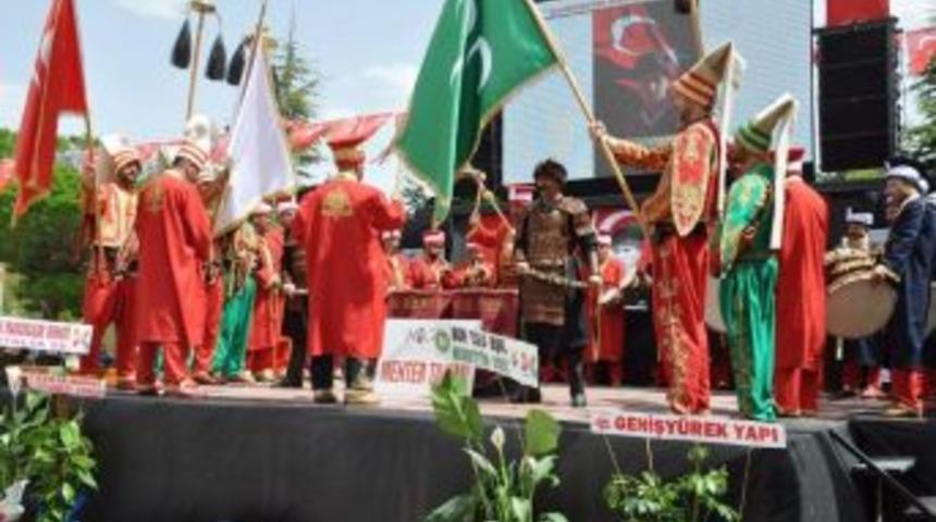 Yakacık K&ouml;y&uuml;nde &Ccedil;anakkale Şehitleri İ&ccedil;in Dua Edildi