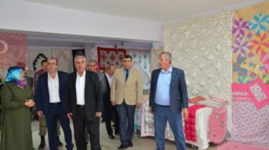 Darende&rsquo;de Yılsonu Sergisi A&ccedil;ıldı