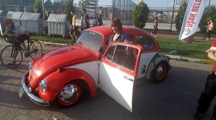 Uşak&rsquo;ta Klasik Otomobil Ve Chopper Motosiklet Fuarı