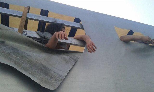 Havasızlıktan Boğulmak &Uuml;zere Olan Dhkp-c&rsquo;lileri Jandarma Kurtardı 1