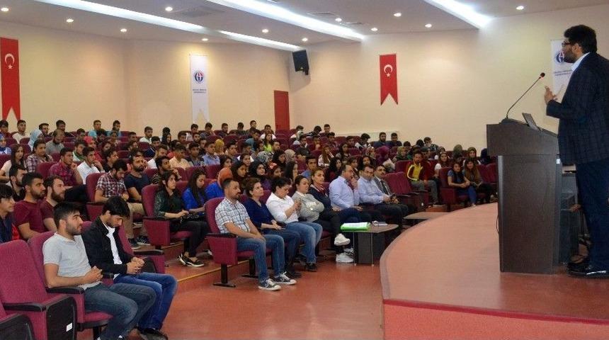 Ga&uuml;n &Ouml;ğr. G&ouml;r. Tamer&rsquo;den T&uuml;t&uuml;n Ve Alkol Bağımlılığı İle M&uuml;cadele Konferansı