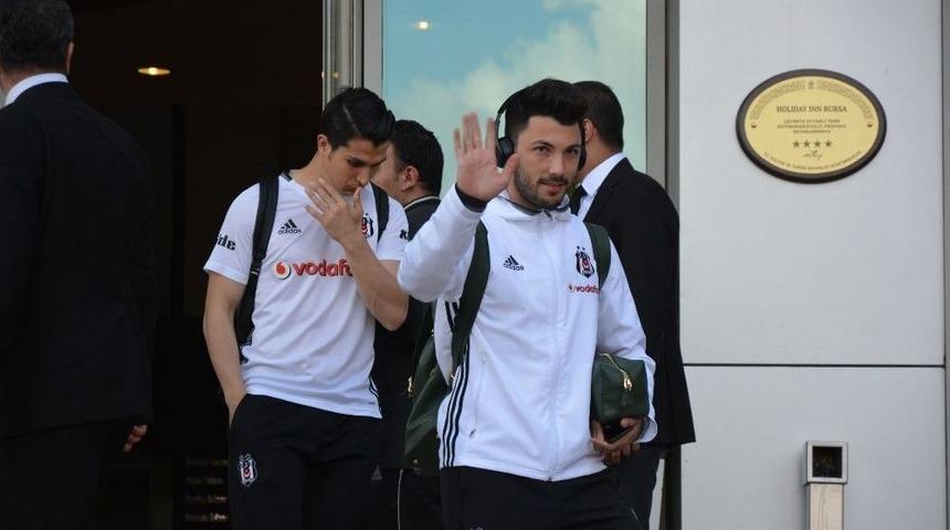 Beşiktaş Kafilesi Stadyuma Geldi