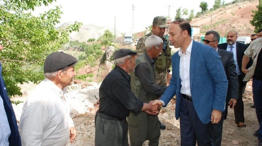 Vali Erin G&ouml;ztepe Ve B&uuml;y&uuml;k Kırıklı K&ouml;ylerini Ziyaret Etti