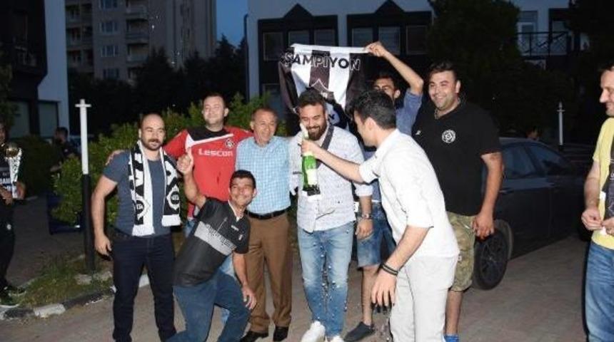 Altay'a Coşkulu Karşılama